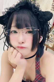 寝乱义母在线观看